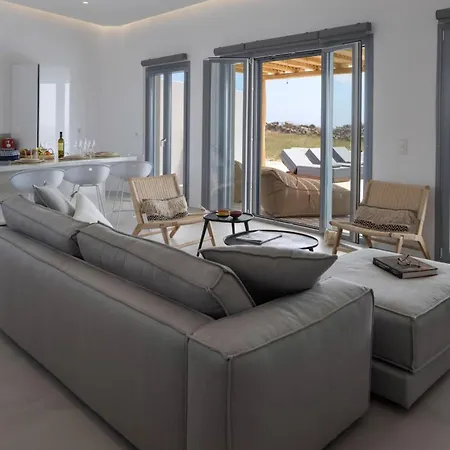 Geraeumige Mit Privatem Pool Und Schoener Aussicht Διαμέρισμα