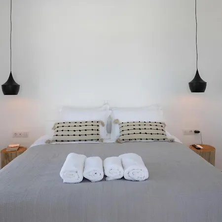 Geraeumige Mit Privatem Pool Und Schoener Aussicht Διαμέρισμα Ορνός